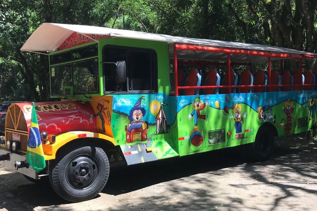 Trenzinho de passeio de Penedo