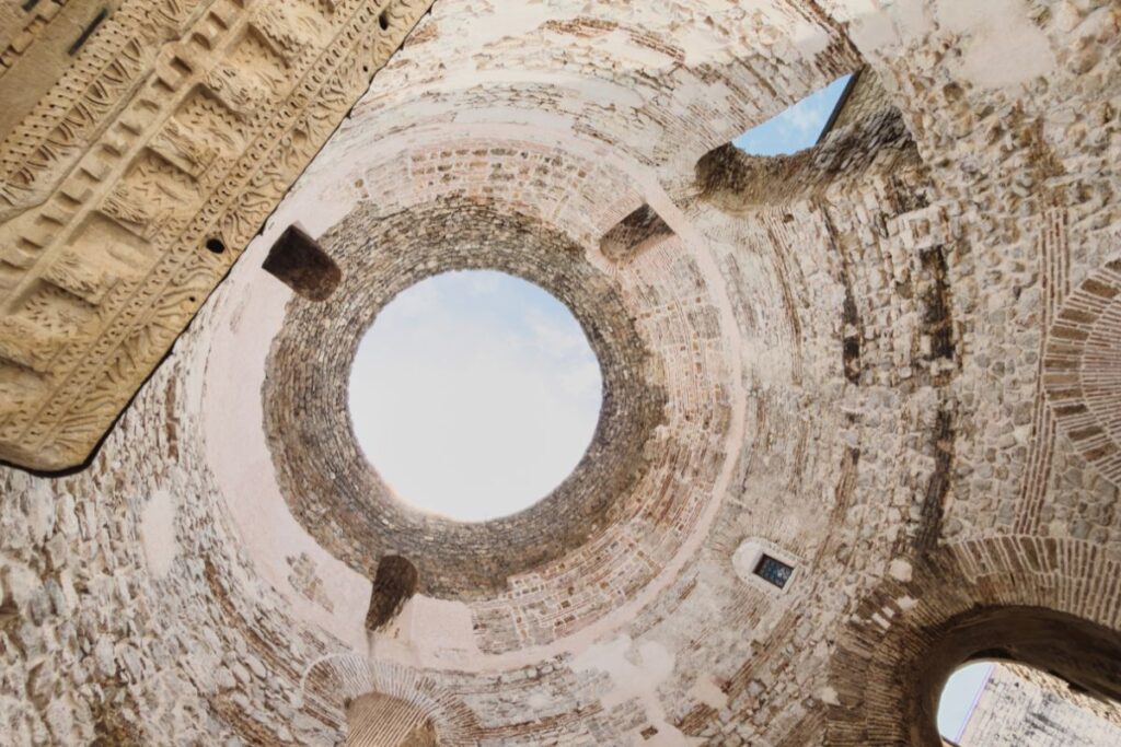 Cúpula do Vestíbulo, no Palácio de Diocleciano em Split