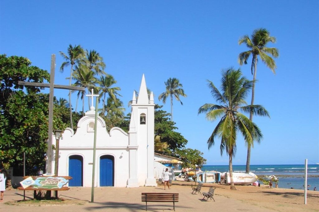 Igreja de São Francisco de Assis, na Vila da Praia do Forte